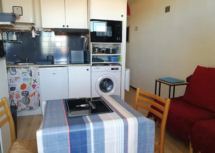Agreable Studio 50M De La Plage