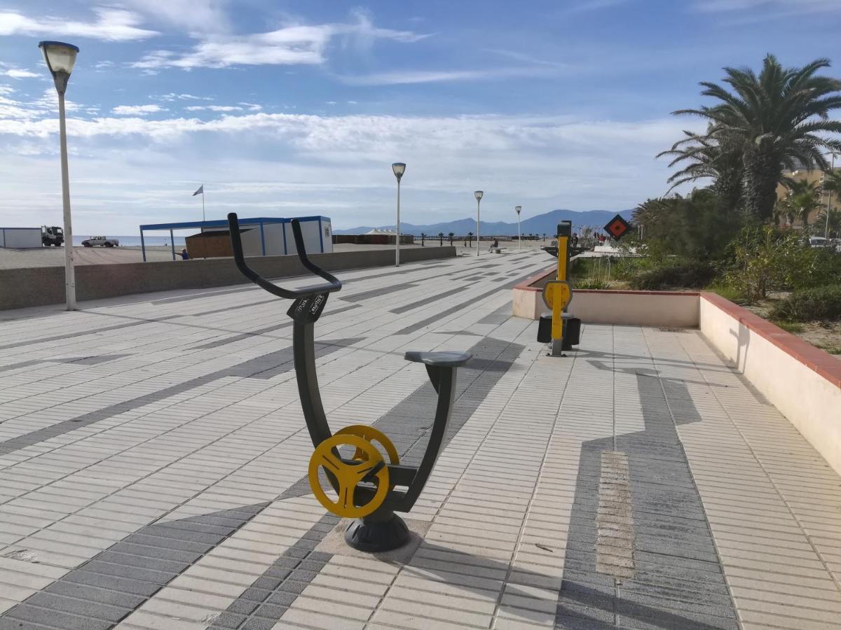 Apartment Agreable 50m De La *